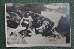 Фотография старинная "Девушки и юноши на море". Эротика. Ню. 1930е.