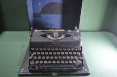 Печатная машинка "Империал", Imperial, Model T. Старинная, в отличном состоянии, с футляром. Англия