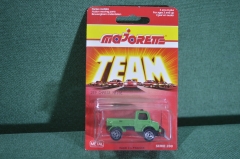 Модель машинка "Mercedes Benz Unimog Chasse Neige". Majorette. Блистер. Винтаж. Франция.